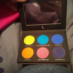 Laura Lee eyeshadow palette